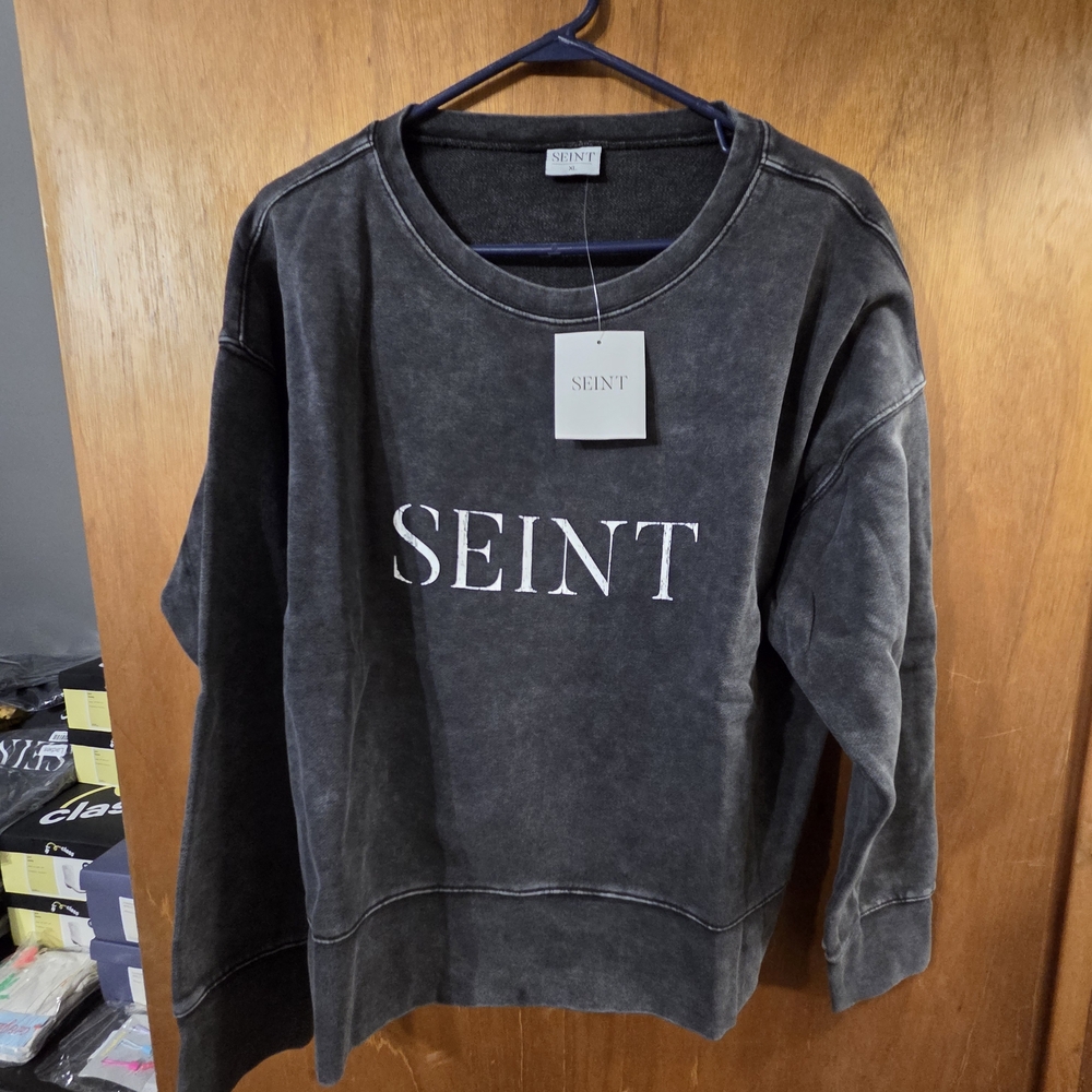 SEINT Women's Black Sweatshirt